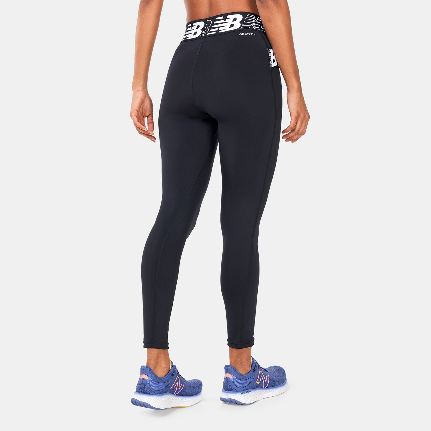 Women's Relentless Crossover Leggings