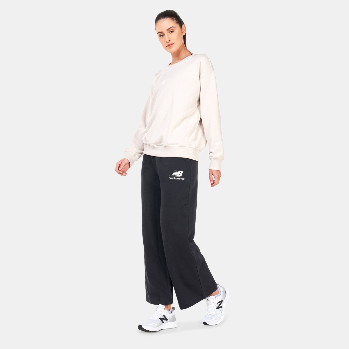 Women's Essentials Wide Legged Sweatpants