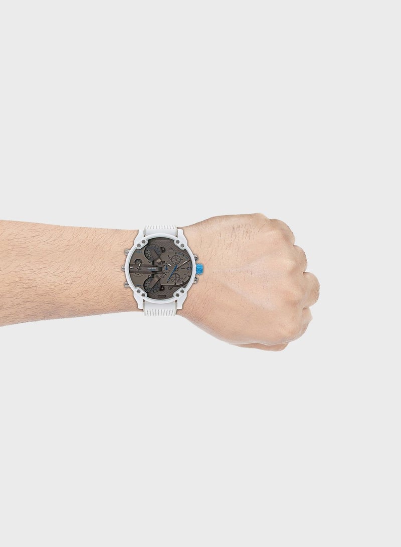 Dz7419 Leather Strap Analog Watch