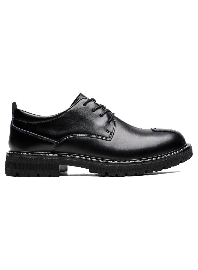 Round Toe Lace-Up Shoes Black