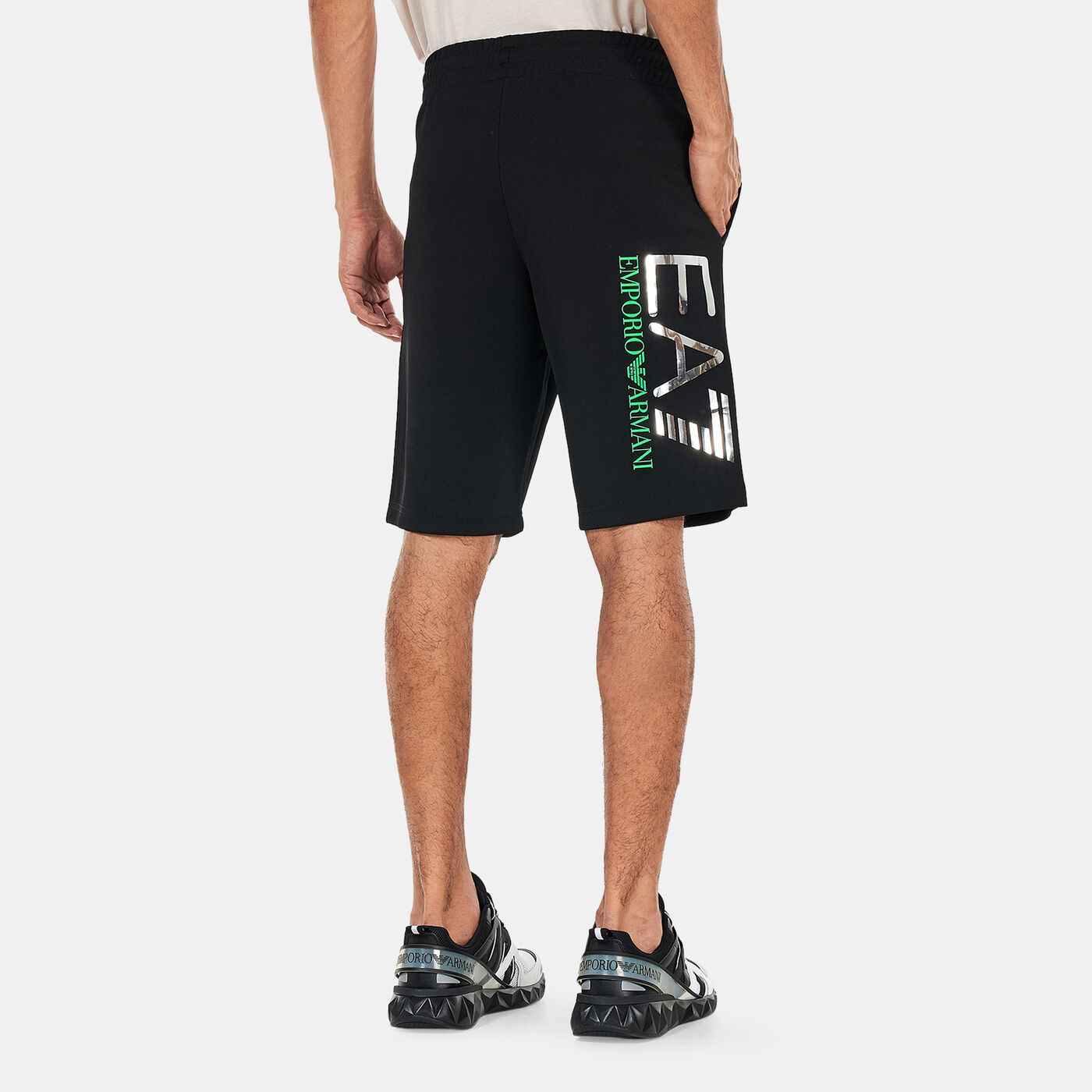 Men's Train Logo Series Shorts