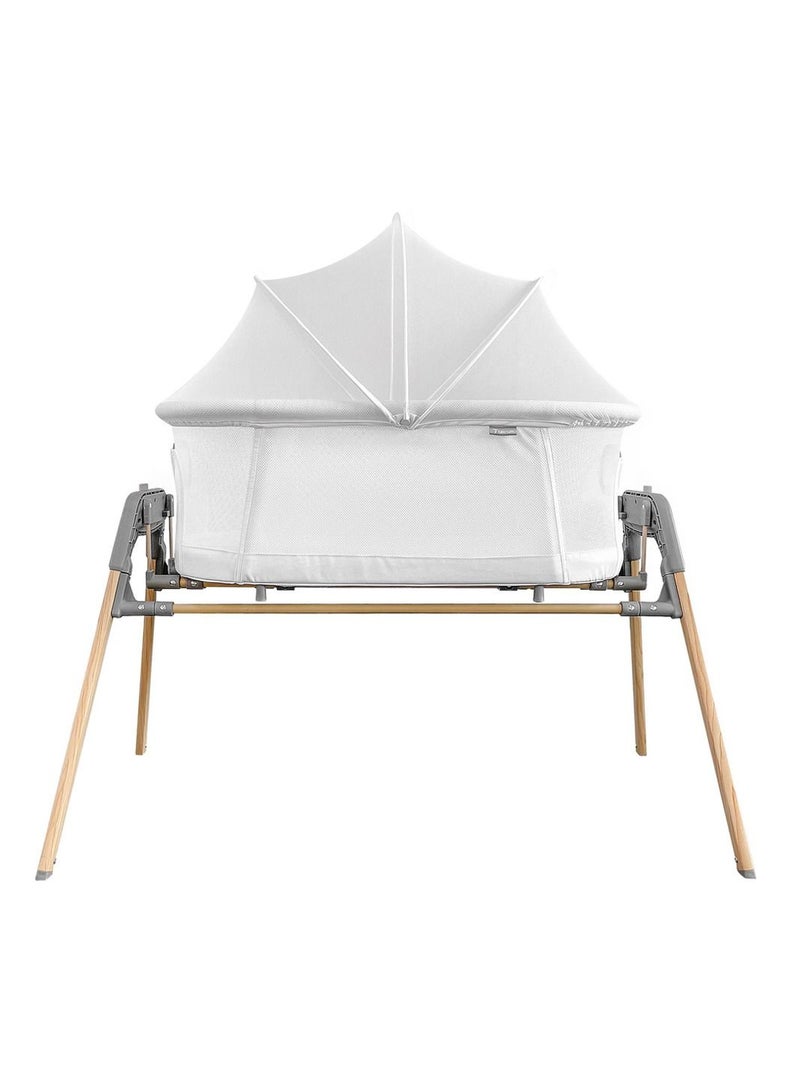 3 - In - 1 Baby Rocker Bassinet , Infant Crib With Mosquito Net - White