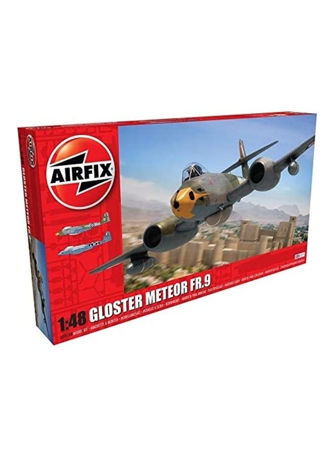 Gloster Meteor Fr.9 1:48 Military Aircraft Plastic Model Kit