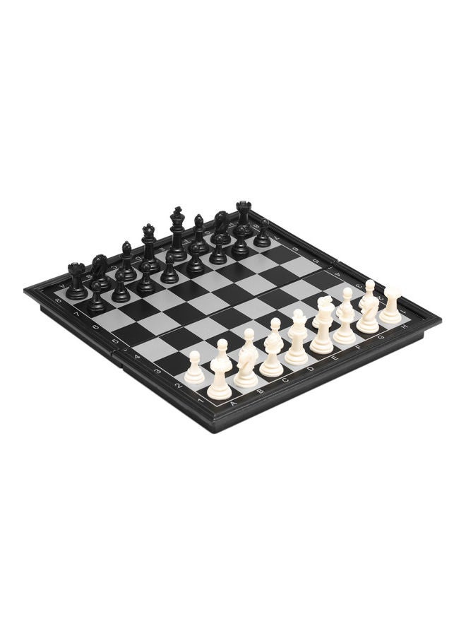 Portable Magnetic Chess Set