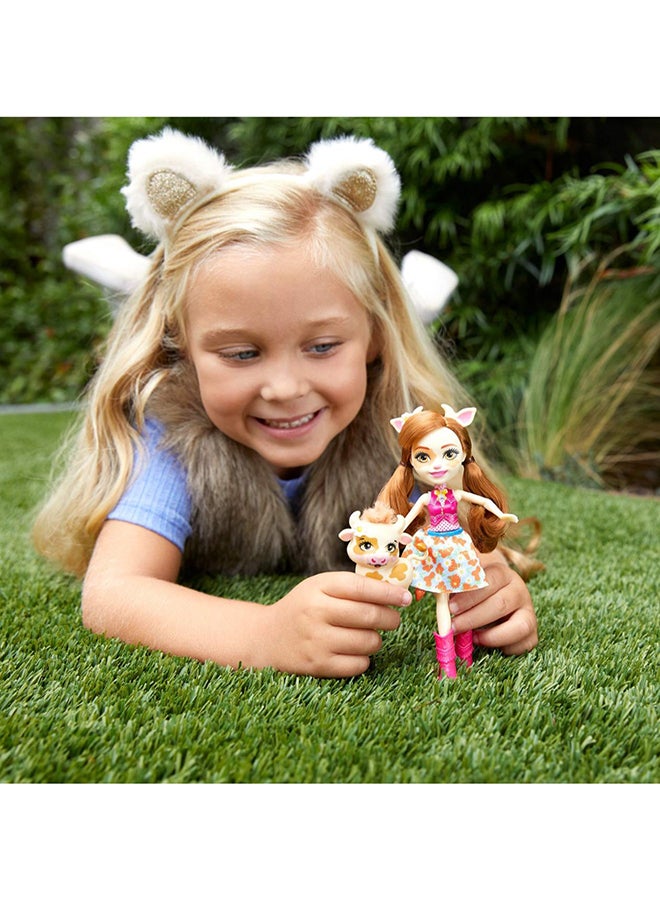 Cailey Cow Doll And Curdle Figure