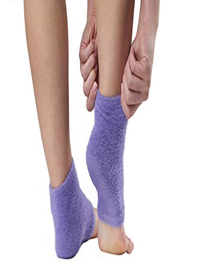 Moisturizing Gel Heel Sleeves And Gloves (For Dry Heels, Cracked Heels, Dry Hands And Cuticles, Dry Skin) Color: Lavender