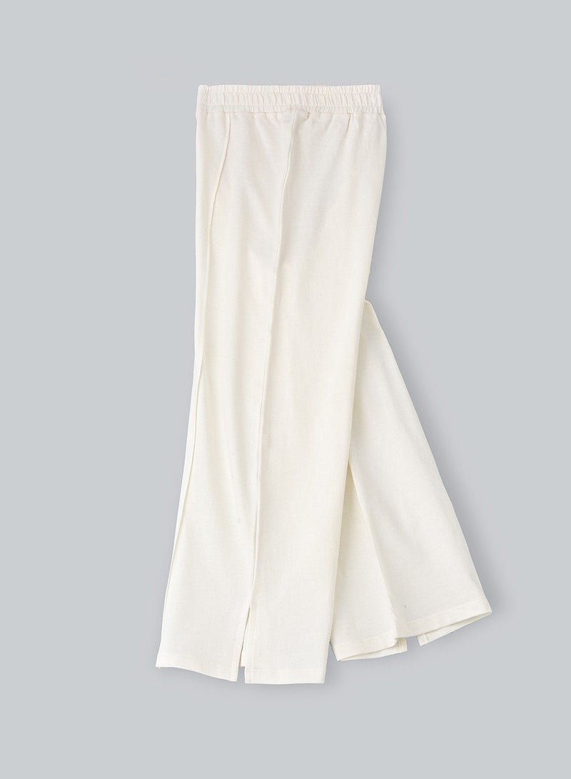 Solid knit pant with cut at bottom