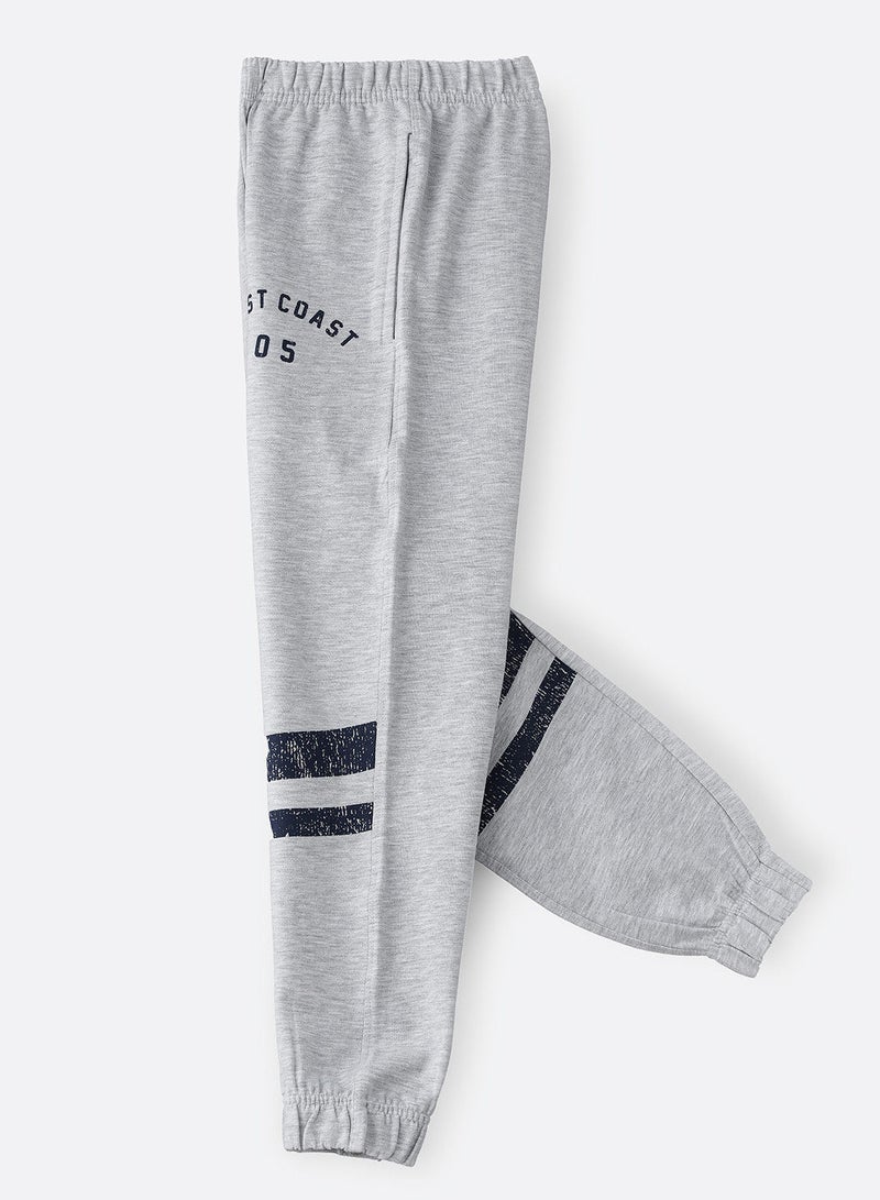 Knitted jogger with stripe print at below knee