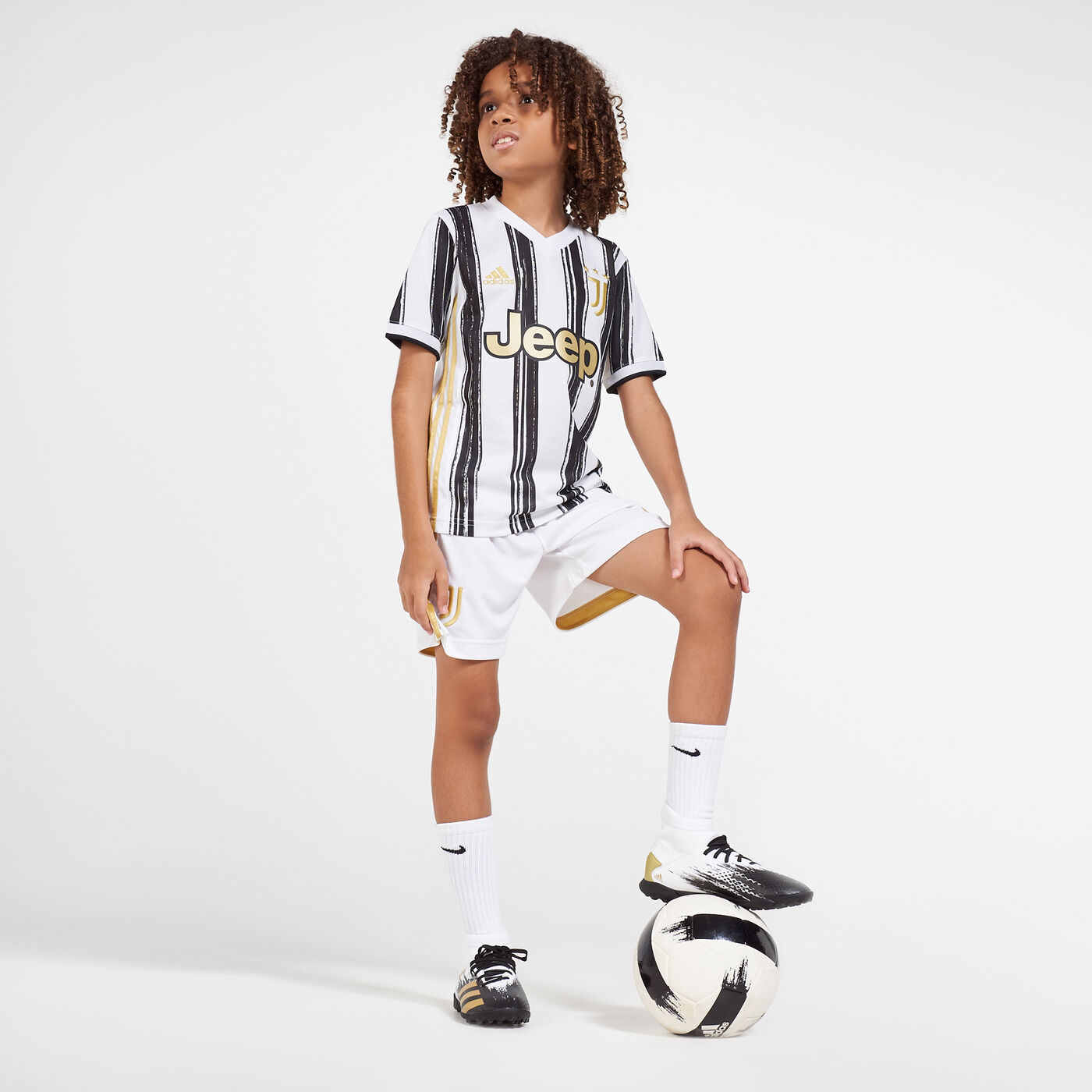 Kids' Juventus Home Replica Football Jersey (Youth) - 2018/19