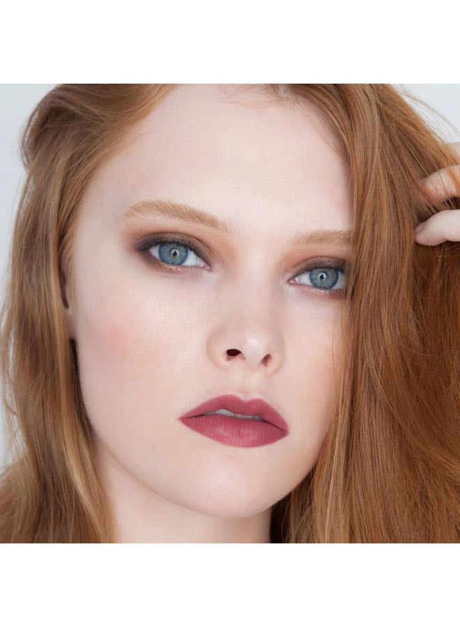 Long Lasting Lip Gloss Brown