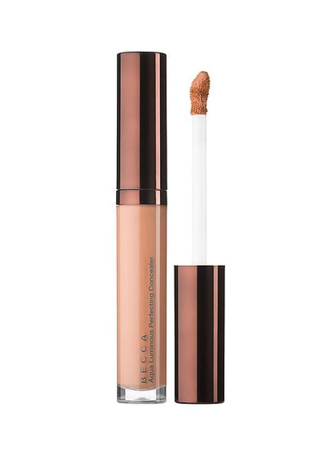 Aqua Luminous Perfecting Concealer Warm Honey
