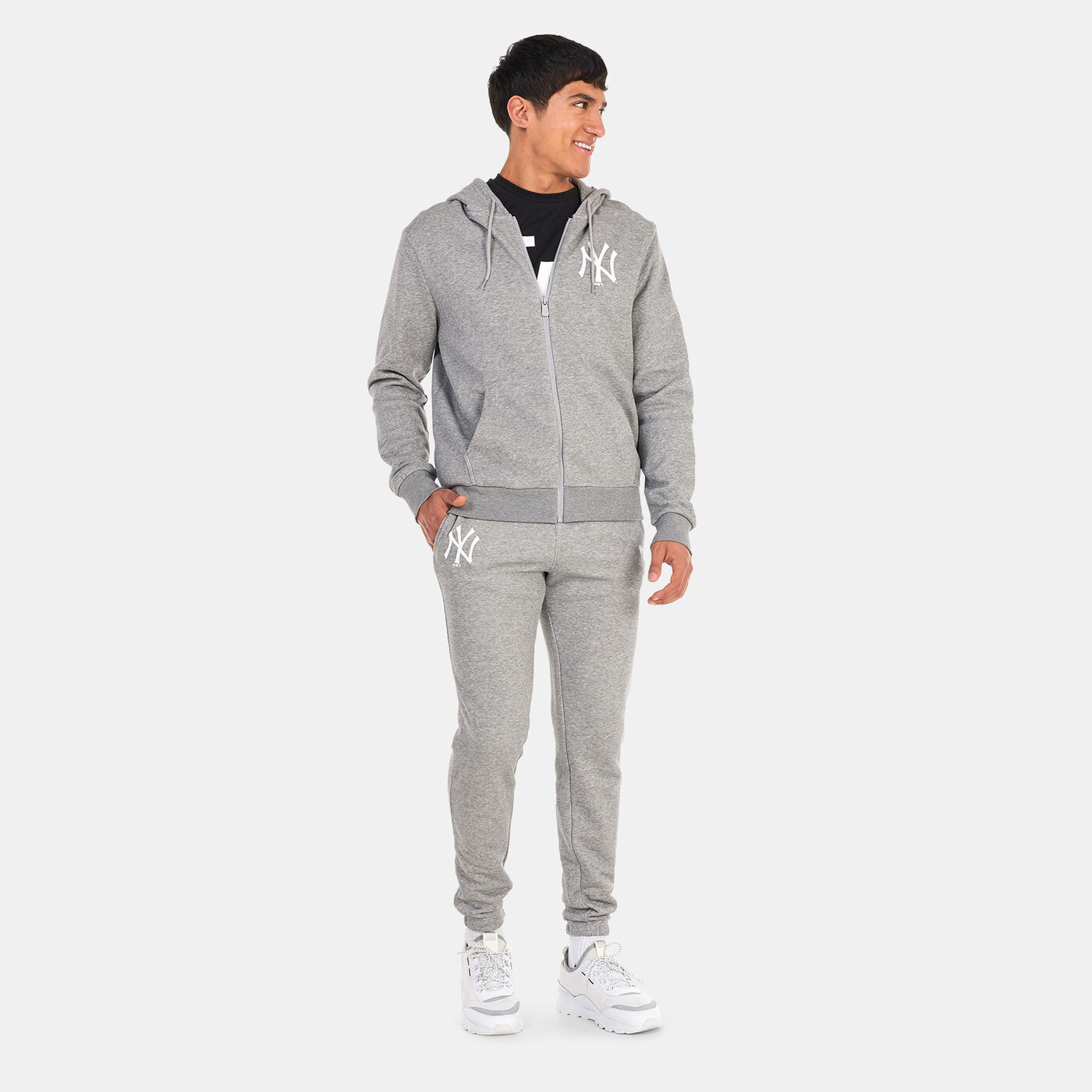New York Yankees Essentials Full-Zip Hoodie