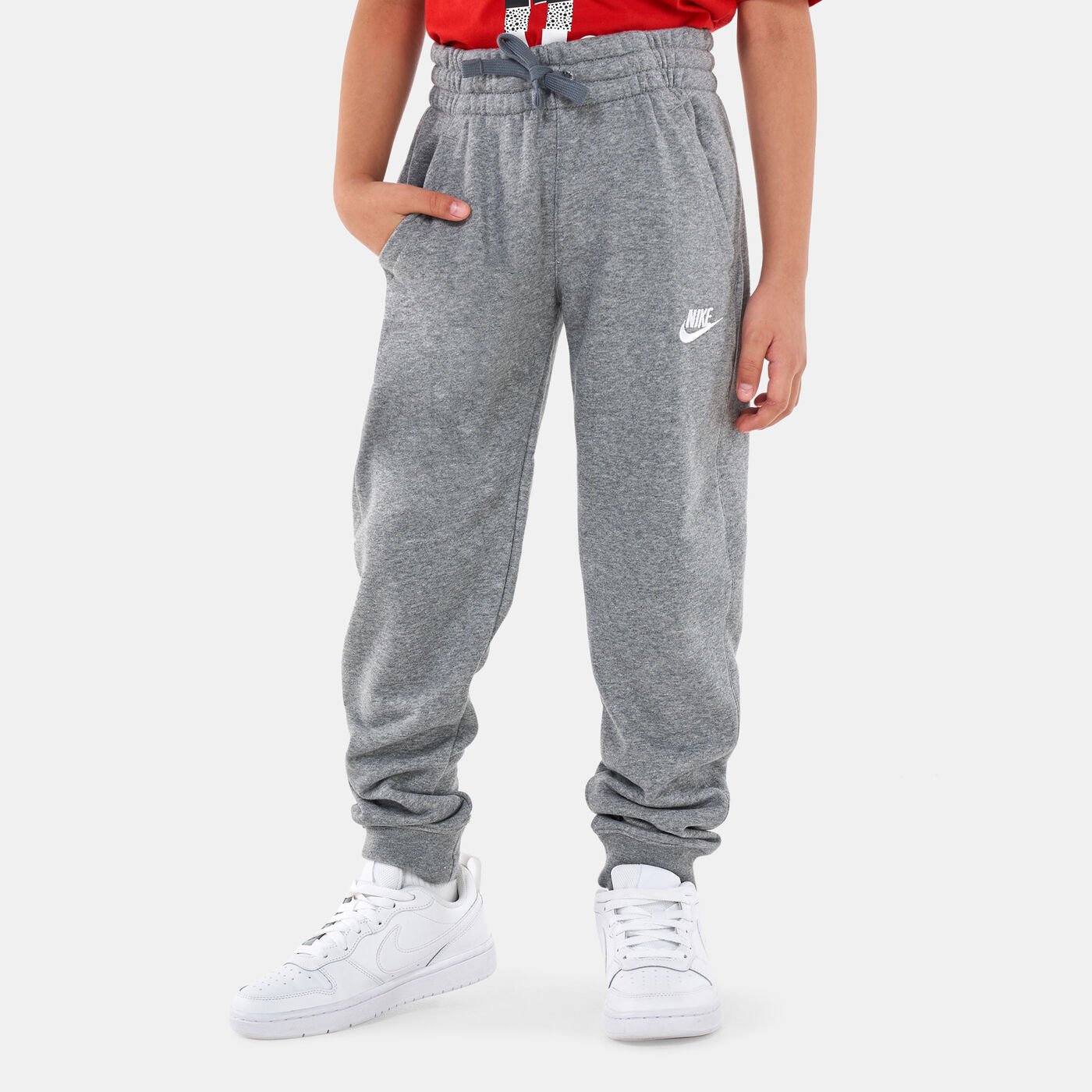 Kids' Sportswear Club Sweatpants (Older Kids)