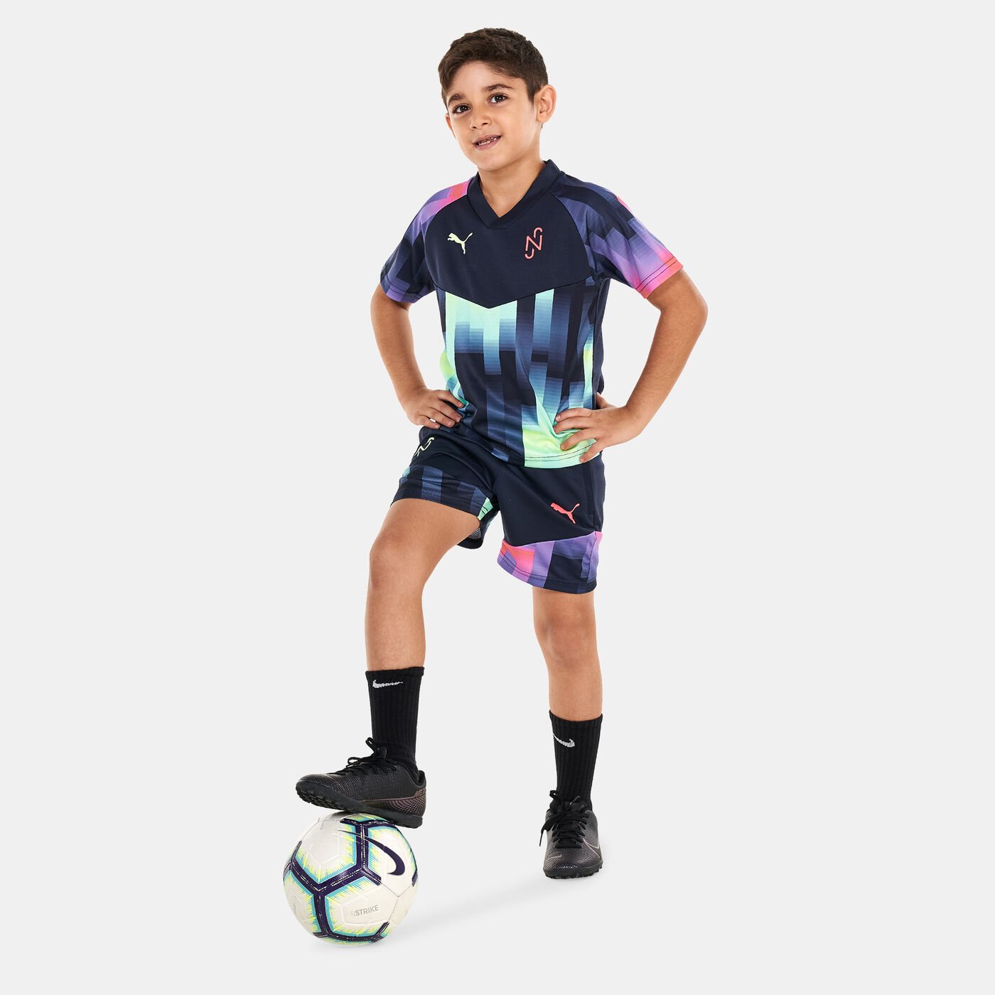 Kids' Neymar Jr 24/7 Football Shorts (Older Kids)