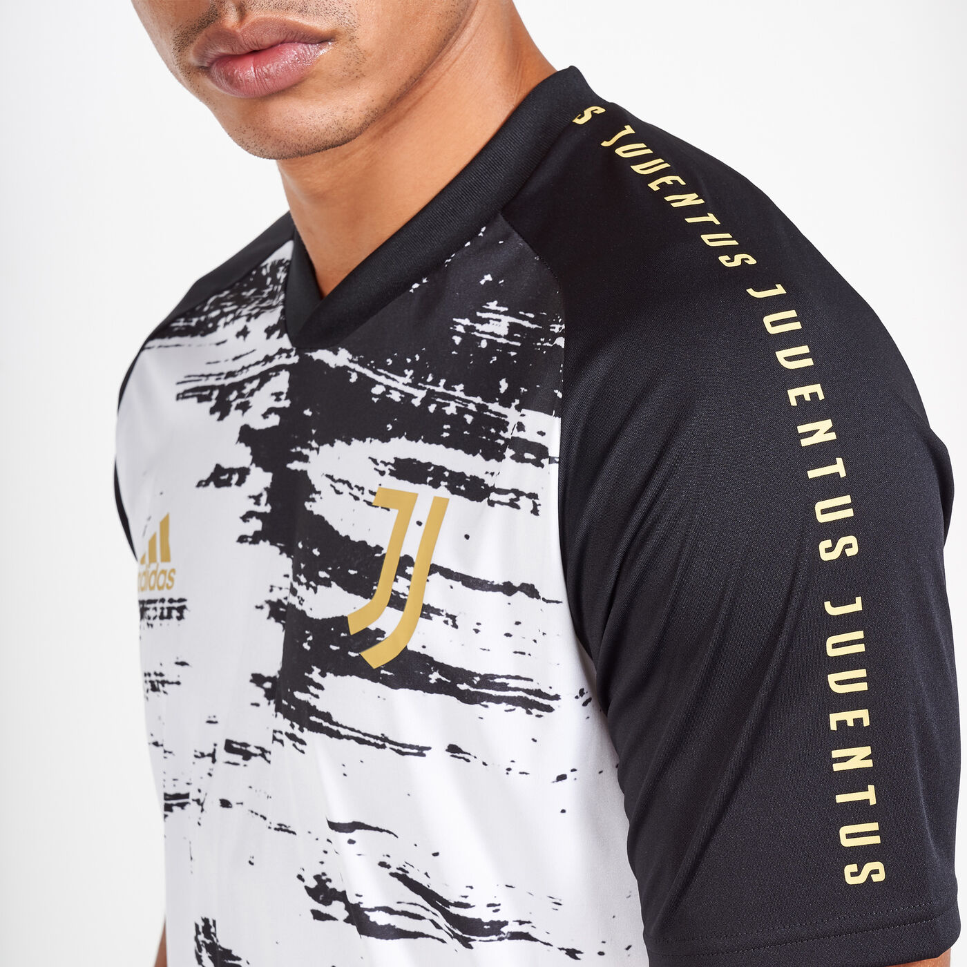 Men's Juventus Pre-Match Jersey - 2020/21