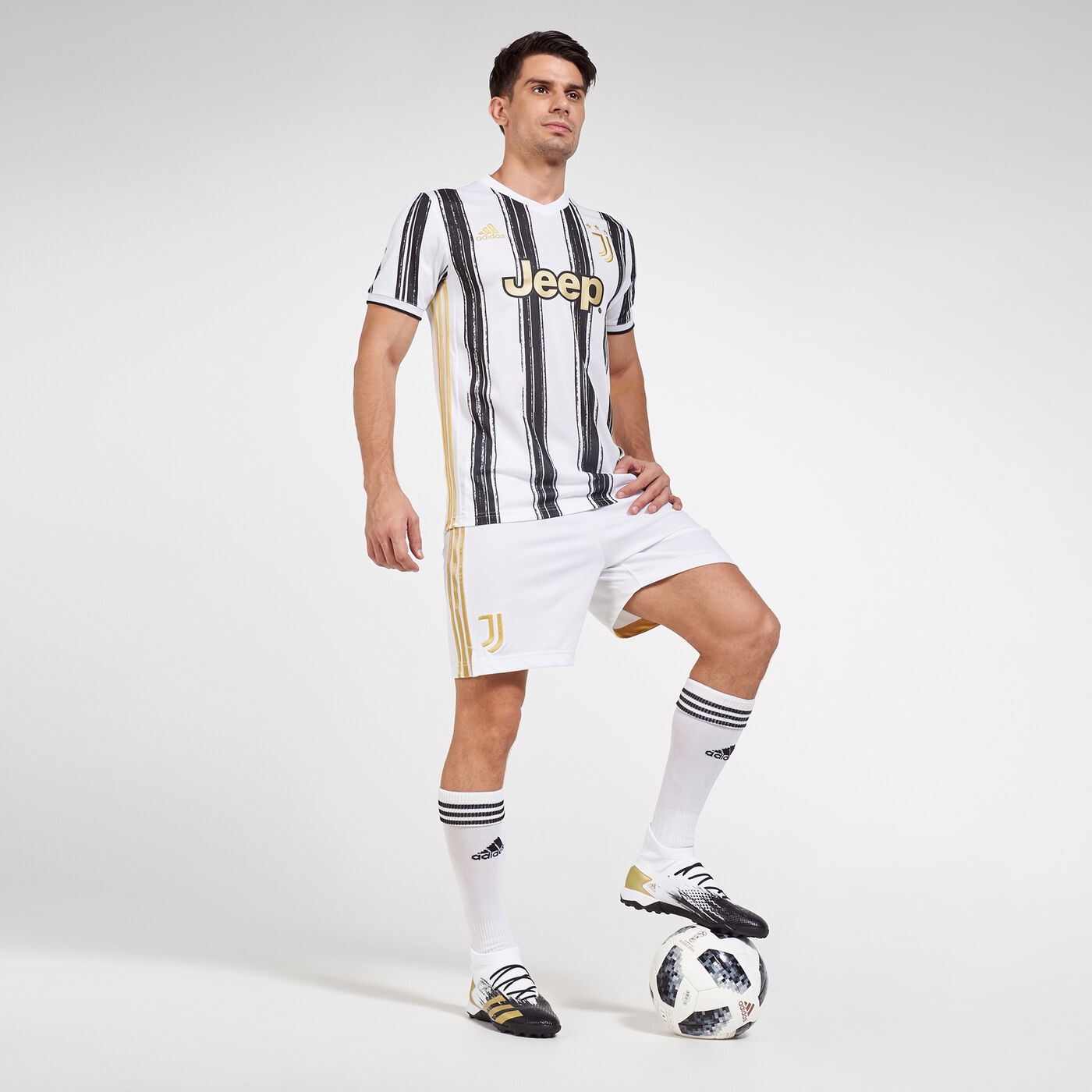 Men's Juventus Home Shorts - 2020/21