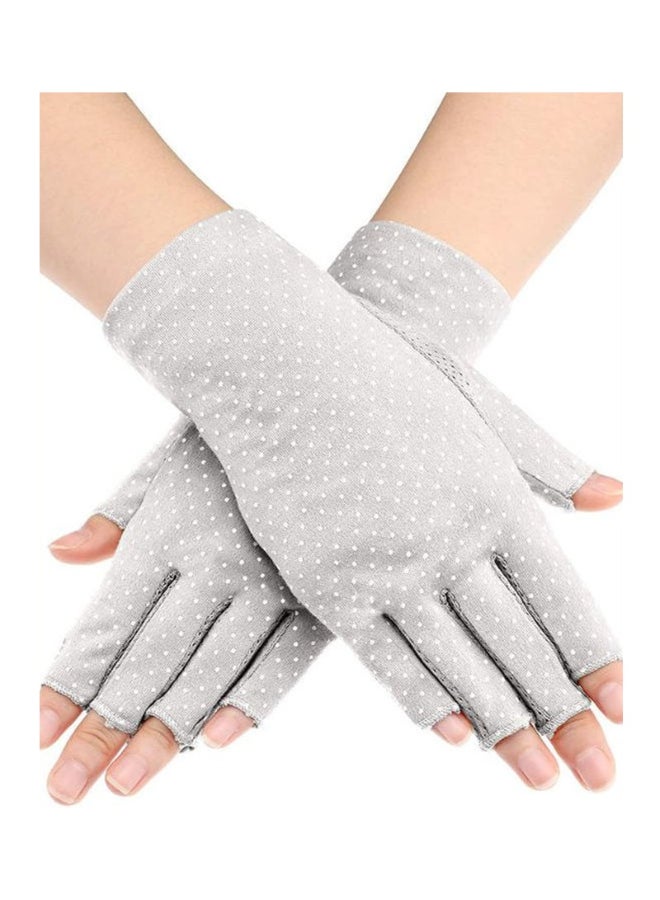 Pair Of Casual Printed Gloves Grey