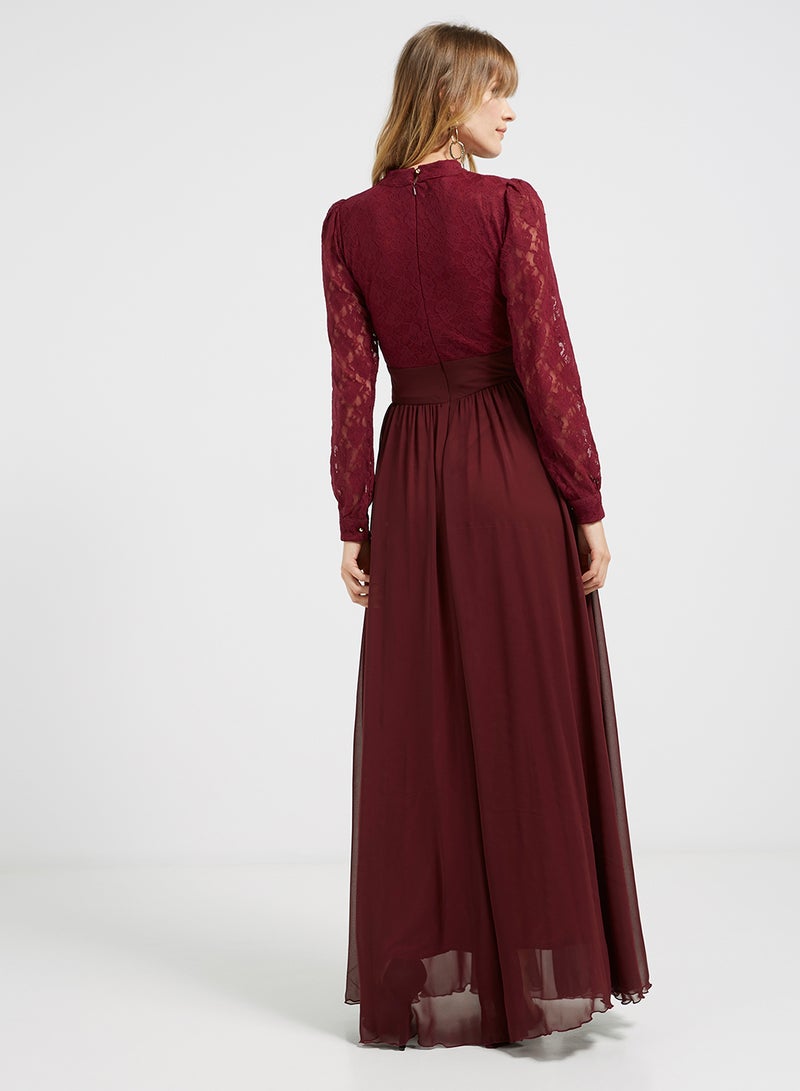 Lace Detailed Long Sleeves Maxi Dress Maroon