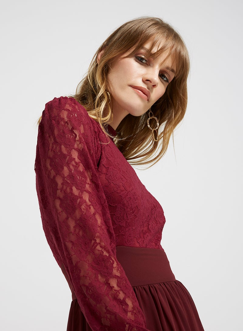 Lace Detailed Long Sleeves Maxi Dress Maroon