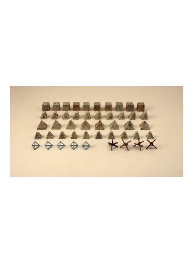 61-Piece Anti-Tank Obstacles Model Kit 6147