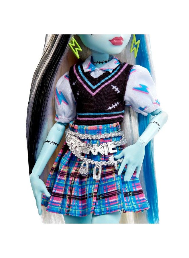 Frankie Stein Fashion Doll With Blue & Black Streaked Hair Signature Look Accessories & Pet