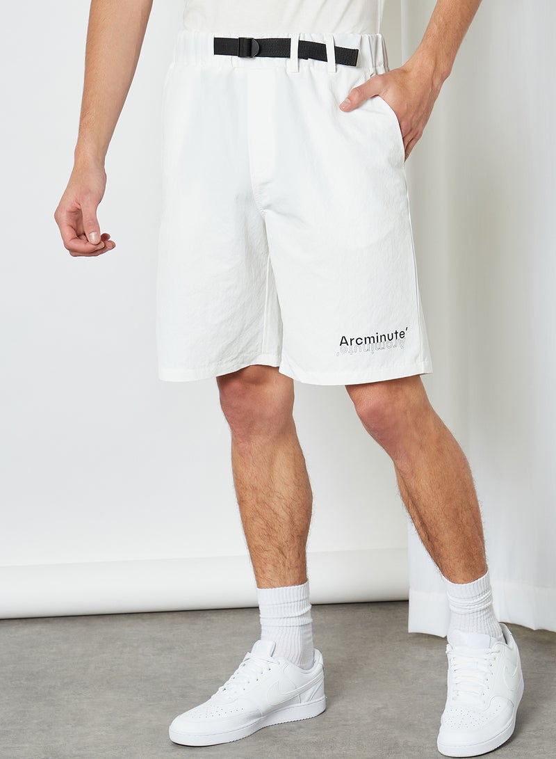 Woven Shorts Ecru