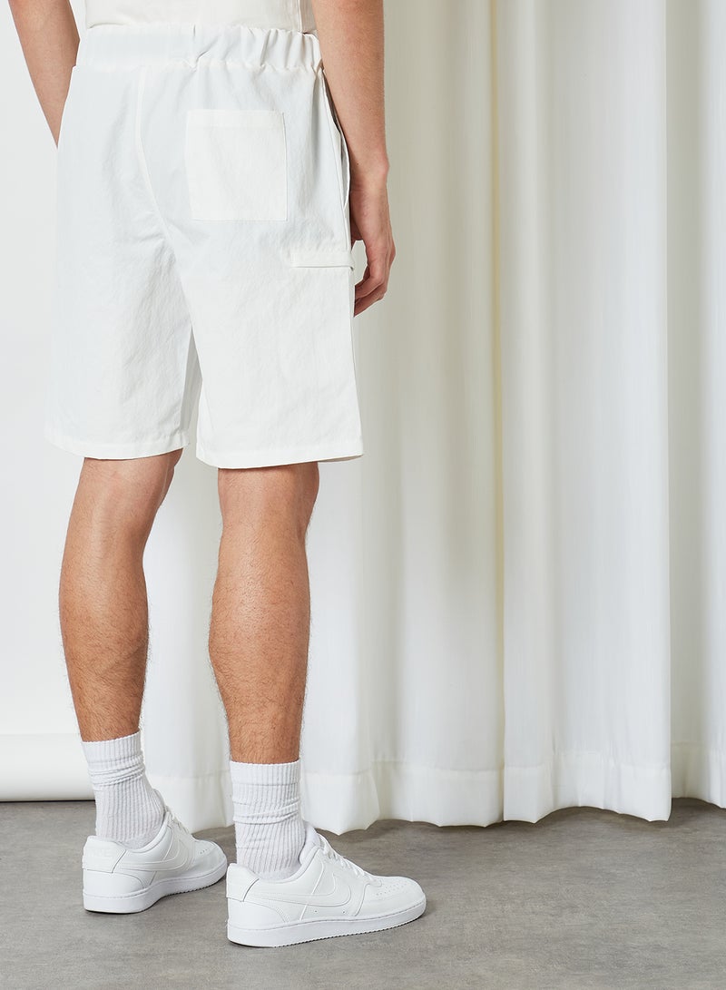 Woven Shorts Ecru