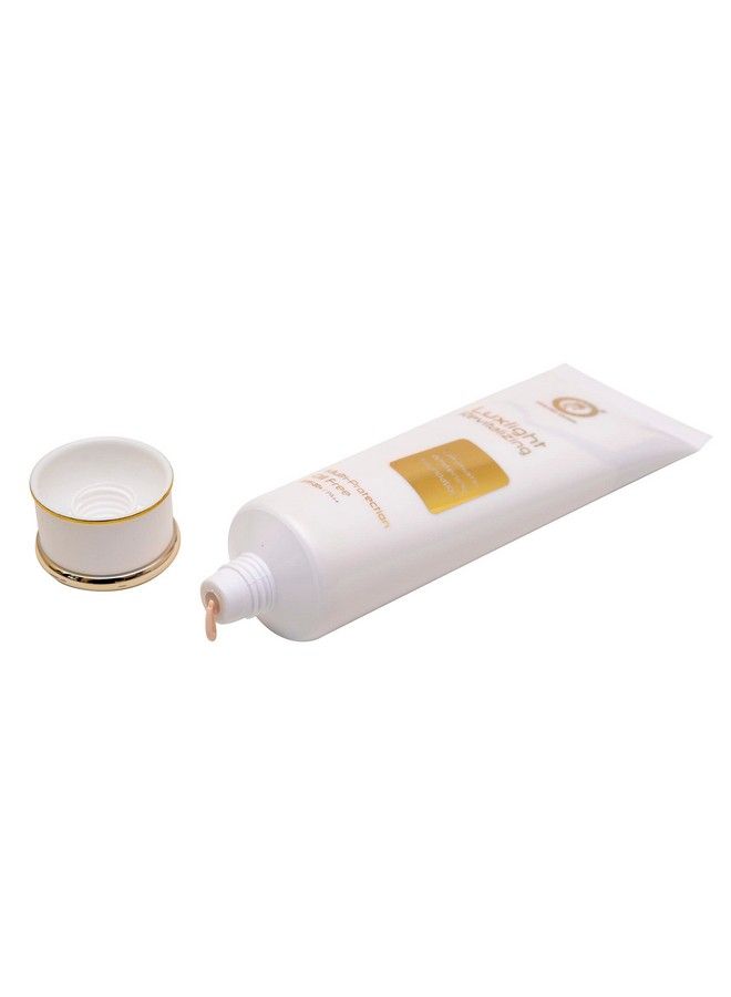 Luxlight Revitalizing Foundation; Oil Free Multi Protection Foundation Comes With Spf30+ And Pa+++ Which Provides Non Sticky And Matte Finish ;Waterproof Foundation Long Lasting (Beige)