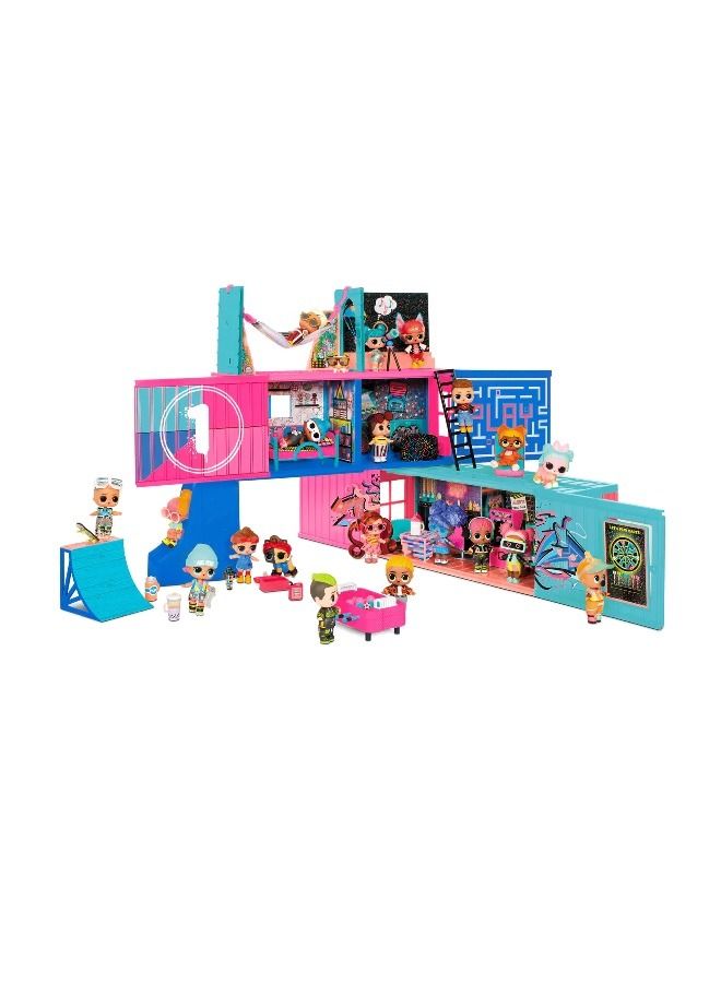 LOL Surprise Fashion Show House Playset