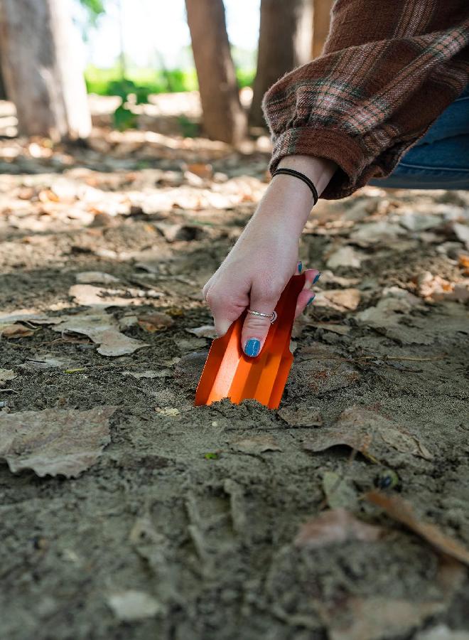 U-Dig-It Light Duty Aluminum Shovel For Garden And Campsite Use While Hiking, Camping And Outdoor Survival