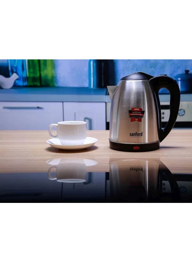 Electric Kettle 1.8 L 1.8 L 1500.0 W SF3343EK Silver/Black