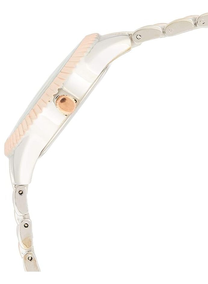 U.S. Polo Assn. Women's Quartz Watch, Analog Display and Gold Plated Strap USC40252