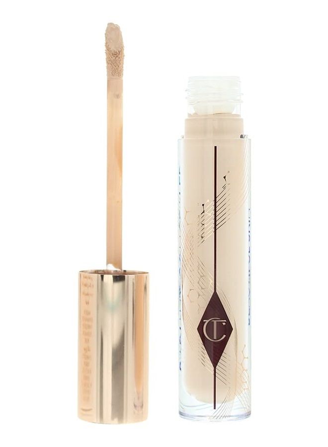 Charlotte Tilbury Beautiful Skin Medium to Full Coverage Radiant Concealer with Hyaluronic Acid - 4.5 Fair with Pink/Peach Undertones