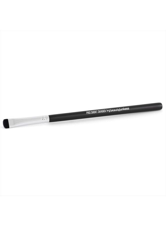 Smudge Makeup Brush Eye Shadow Brush - Short Shader Eyeshadow Smudger Tool, Small Flat Bristles for Blending Eyeliner Smokey Eye, Precision Cut Crease, Outer V, Corner Highlighter, Eyebrow Concealer