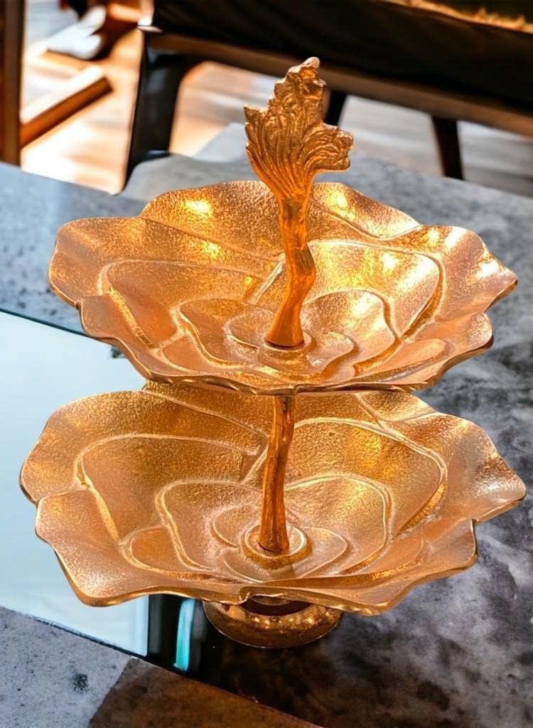 Decorative Plate Stand Flower Design