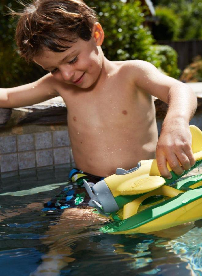 Green Toys Seaplane Yellow and Tide Pool Set Bundle