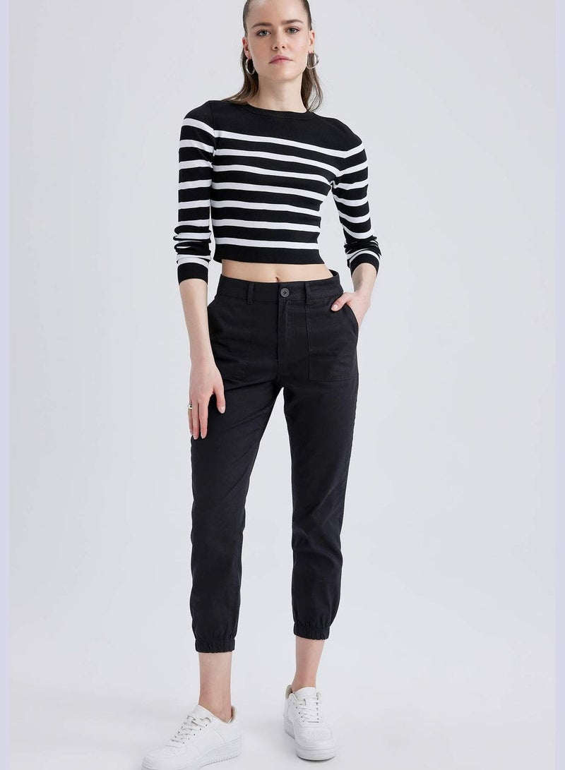 Woman Woven Trousers