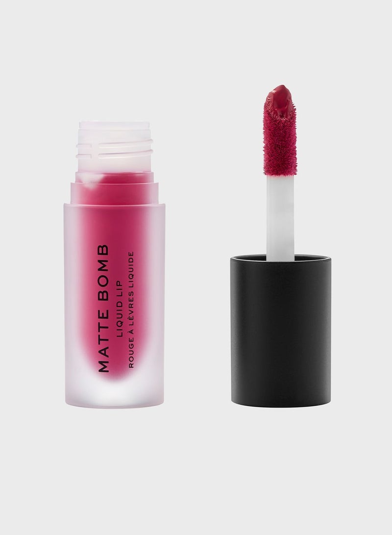Matte Bomb Burgundy Star