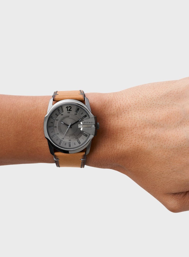 Classic Leather Strap Analog Watch