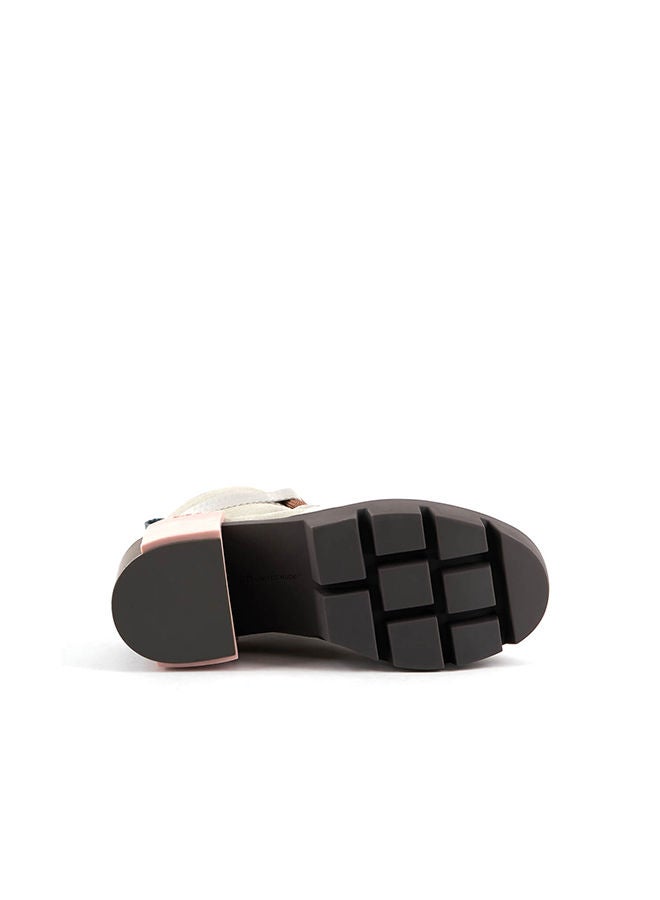 Grip Nomad Mid Bootie