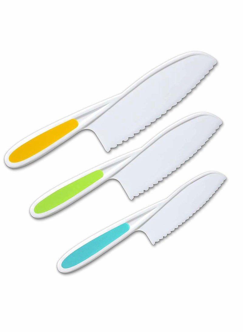 3-Piece Kids Plastic Fruit Knife Kids Cooking Tools - Firm Grip, Serrated Edges Can Cut Fruits, Salads, Cakes, Lettuce