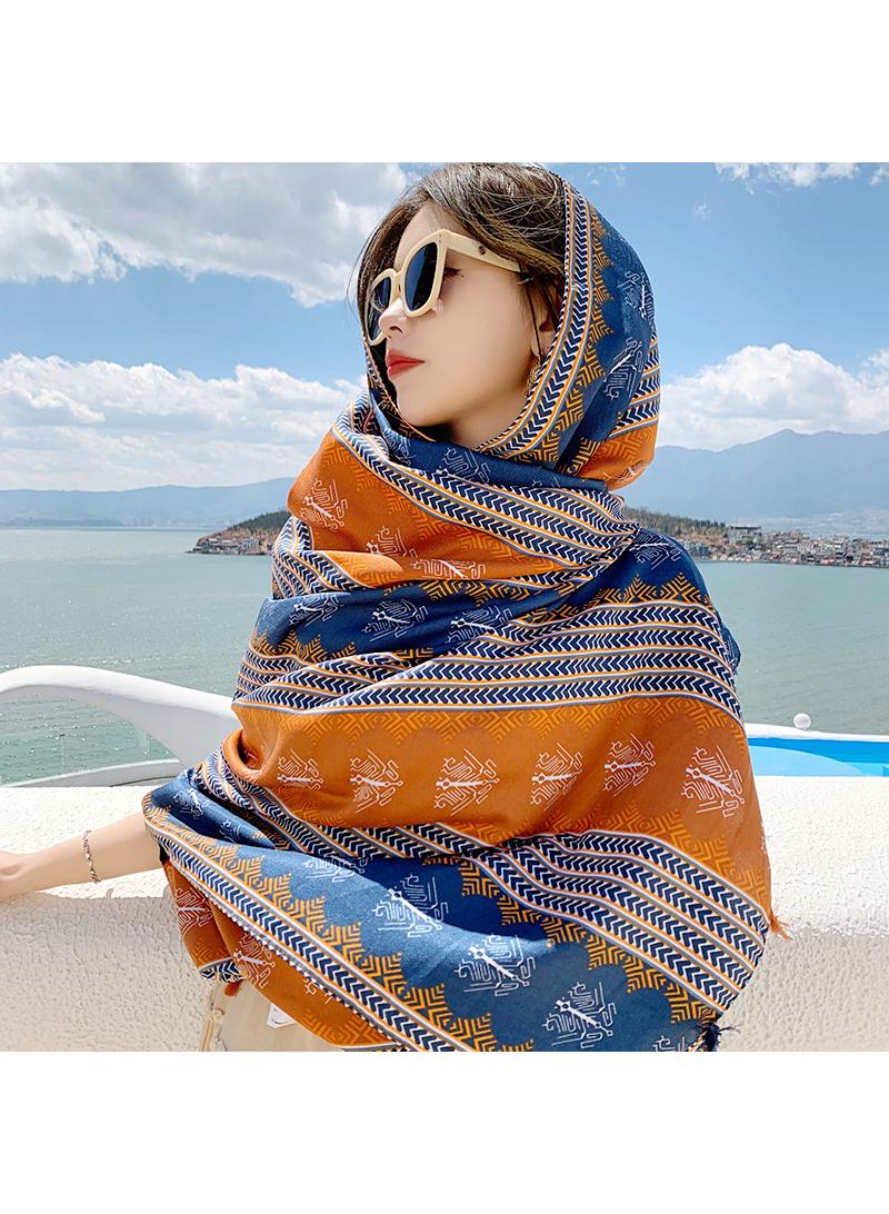 Fashionable Design Outdoor Camping Sun Protection Warmth Breathable Blanket