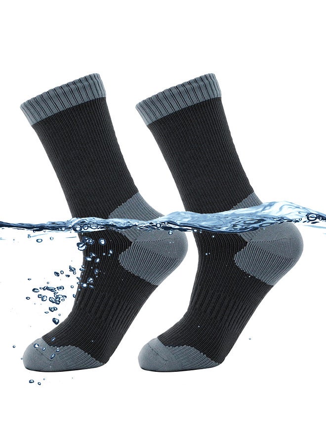 Waterproof Outdoor Adventure Socks for Adults - Breathable  Warm  and Waterproof Socks for Skiing  Water Sports  Hiking  Cycling - Ideal for Exploring  Mountaineering  and Riding