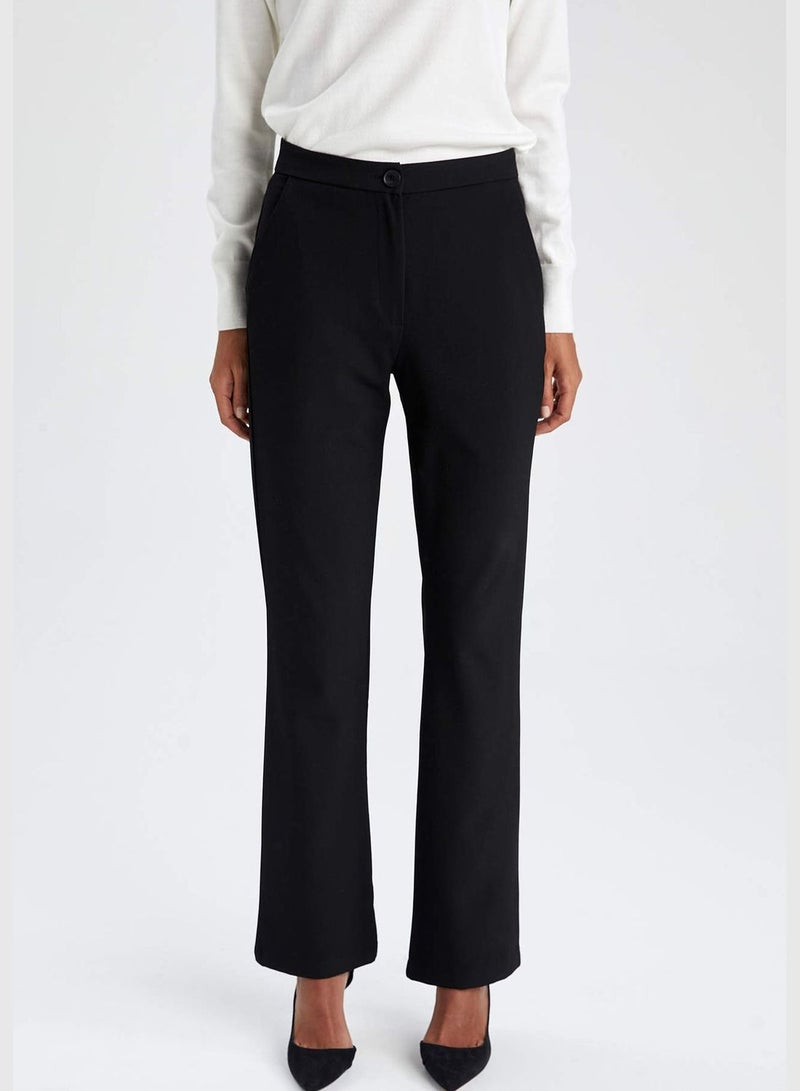 Woman Straight Fit Woven Trousers
