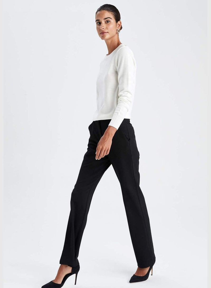 Woman Straight Fit Woven Trousers