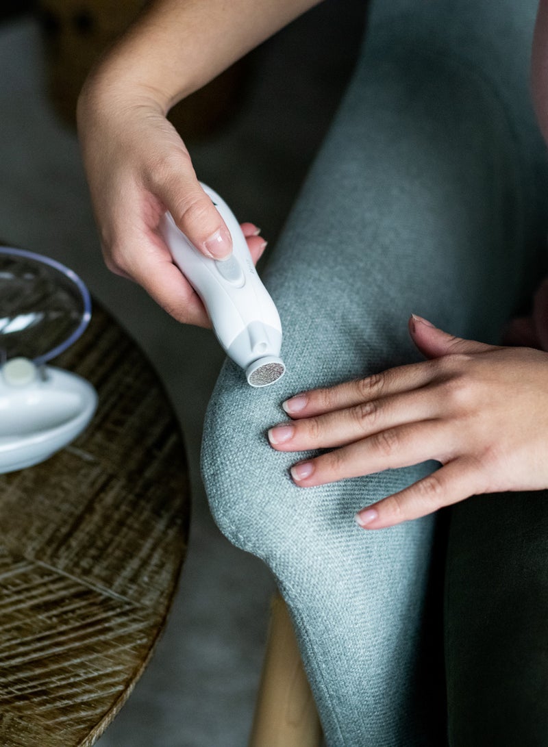 Electric Baby Nail File Trimmer, Battery-Powered Infant Nail Clipper with LED Light and Six Filing Heads for Baby and Adult Use