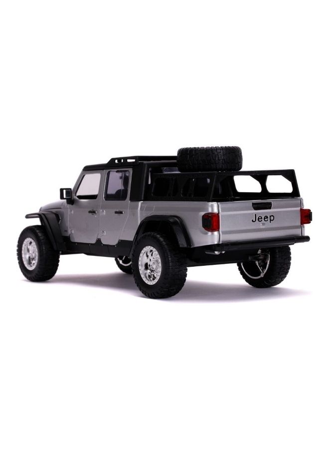 Fast & Furious Jeep Gladiator silver