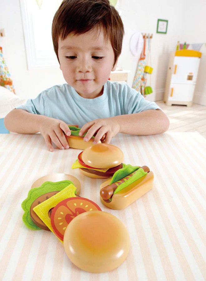 18-Piece Hamburgers And Hotdogs Set E3112