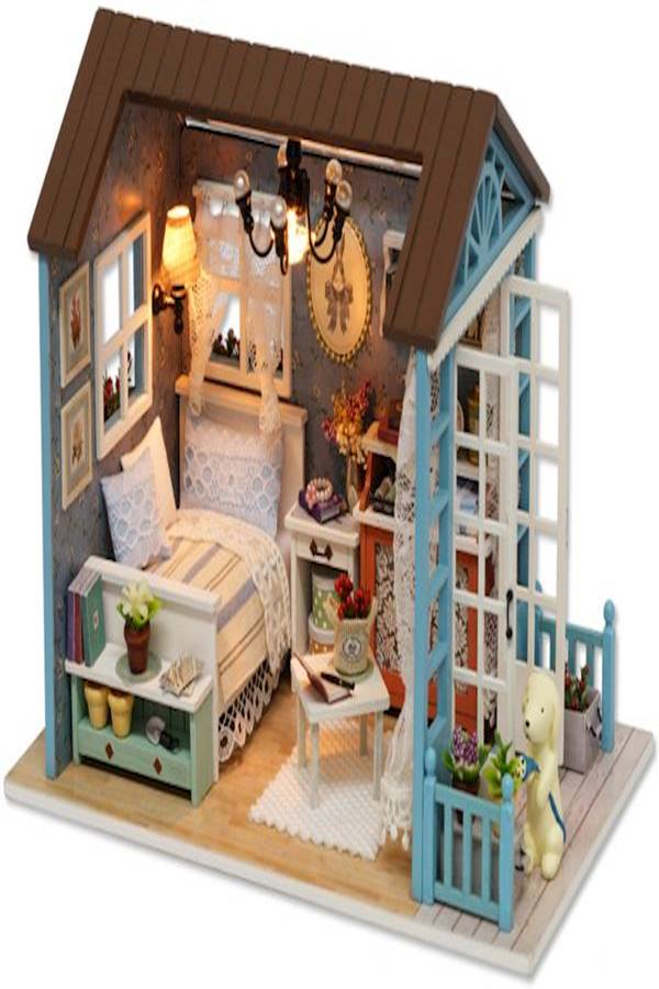 3D Wooden Miniature Doll House