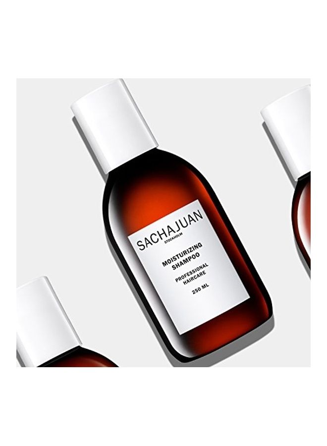 Haircare Set In Combo Of Shampoo and Conditioner 500ml